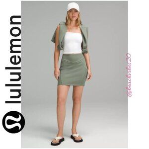 LULULEMON ATHLETICA Scuba High-Rise Mini Skirt Grey Eucalyptus Medium NWT LL-226